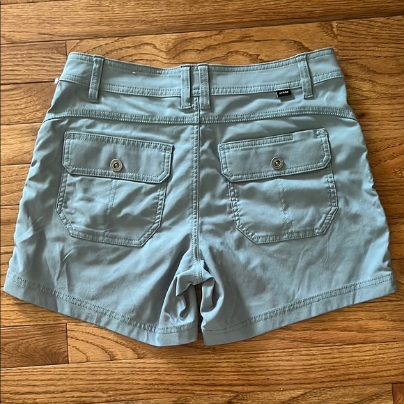 Prana Halle Shorts - Size 6 - Like New! - Picture 2 of 5